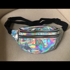 Holographic Fanny Pack - Silver